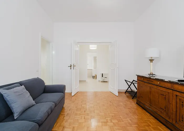 Apartamento Savorelli 2 Bedroom - Private Parking - A 10 Minuti Dalle Metro A