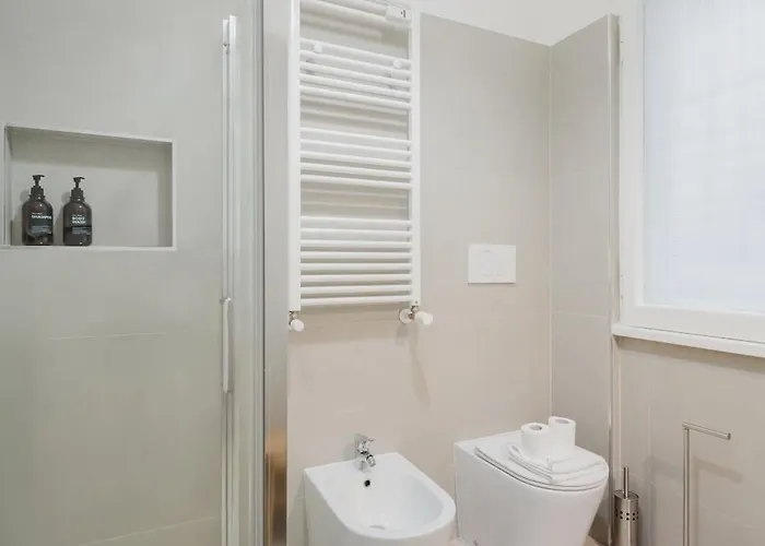 Apartamento Savorelli 2 Bedroom - Private Parking - A 10 Minuti Dalle Metro A *